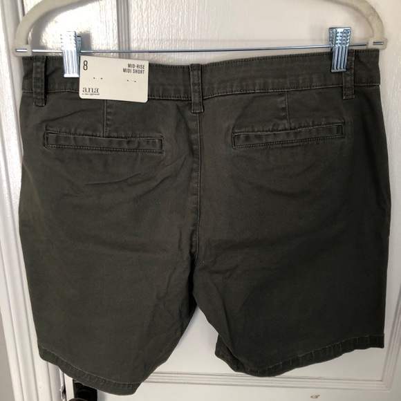 Olive green shorts. Size 8. New with tags. - Picture 2 of 4